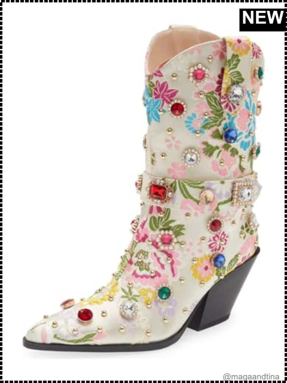 Western Cowboy Boots Flower Embroidered Rhinestone Mid Calf Pointed Toe Chunky